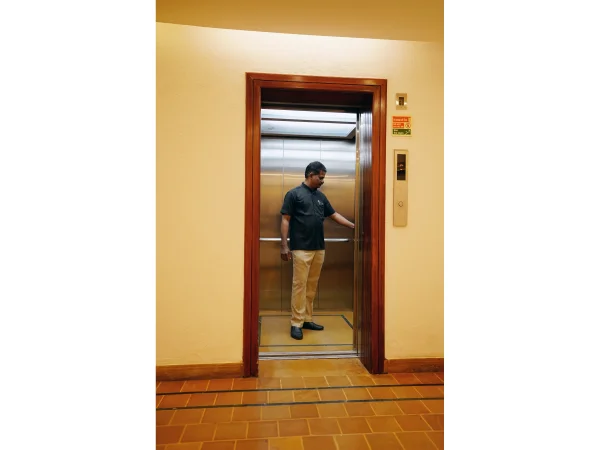 Casino Hotel CGH Earth