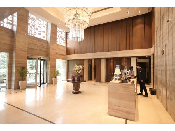 Golden Sarovar Portico