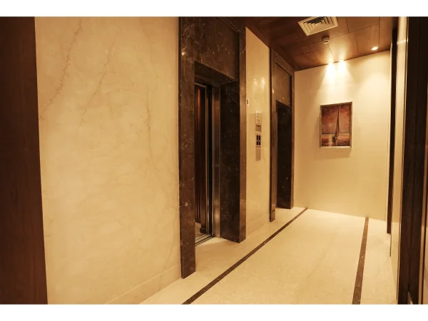 Golden Sarovar Portico