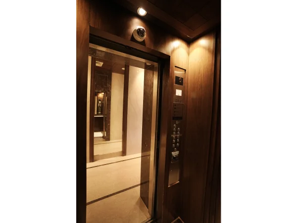 Golden Sarovar Portico