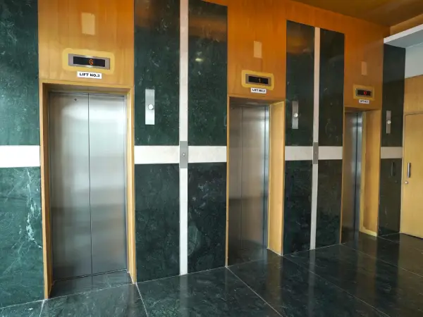 Peninsula Business Park